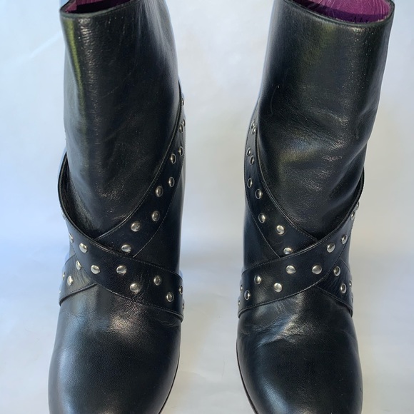 Marc Jacobs Black Leather Studded Ankle Boot - Picture 1 of 9